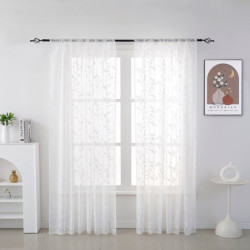 Bílý závěs FLORIA  s květinovým vzorem 140x250 cm Zavěšení: Řasící páska