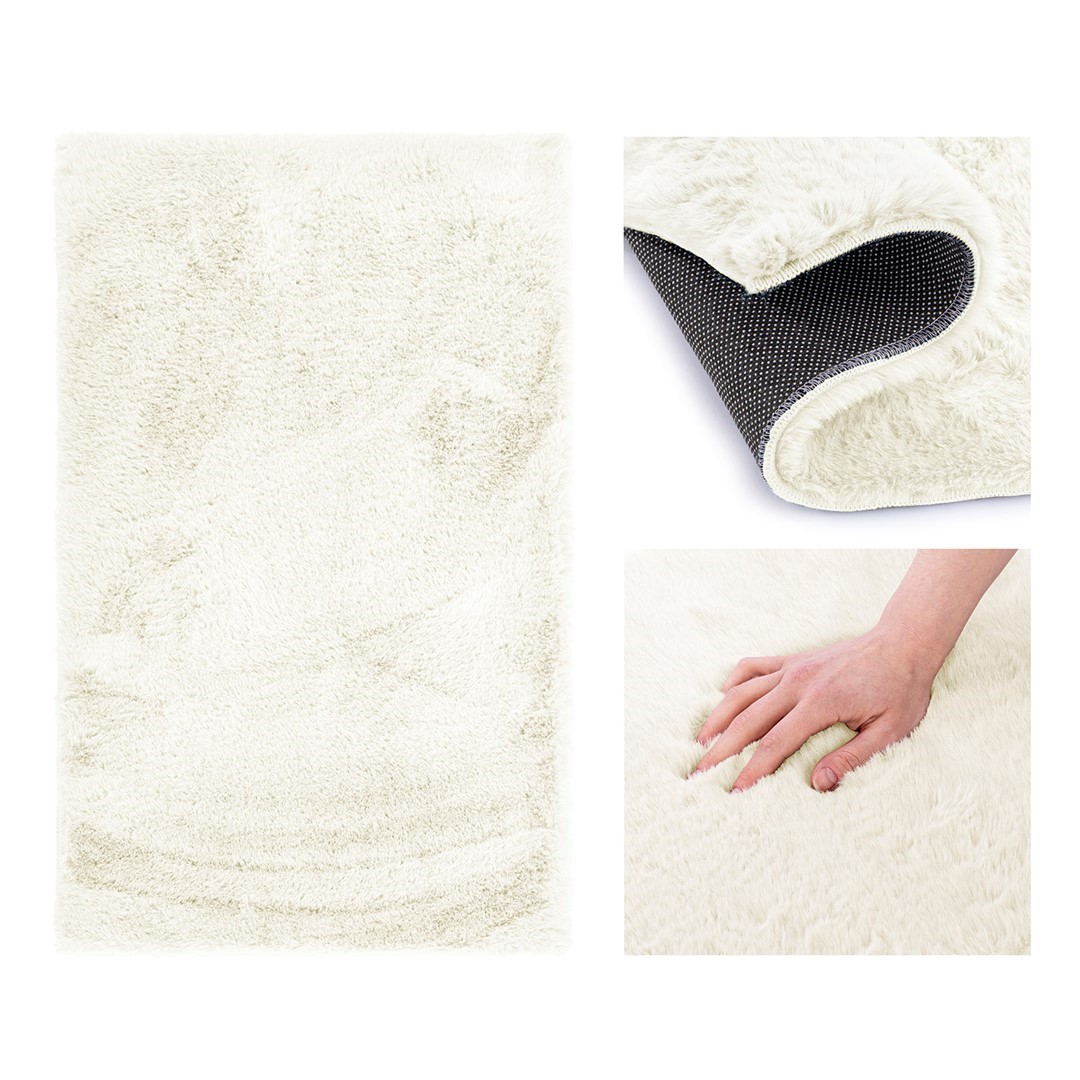 Krémový koberec LOVIKA z umělé králičí kožešiny Rozměr: 120 x 170 cm