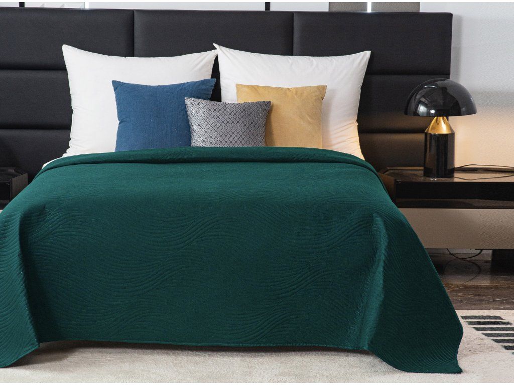Přehoz na postel CADIZO tmavě zelený Rozměr: 170 x 210 cm