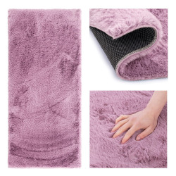 Růžový koberec LOVIKA z umělé králičí kožešiny Rozměr: 50 x 200 cm