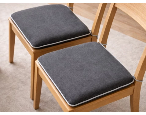 Sada podsedáků na židle (2 ks) Edda 37x37 cm, šedá s lemem