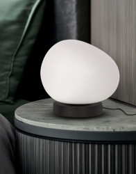 Stolní lampa Stones v designu kamene