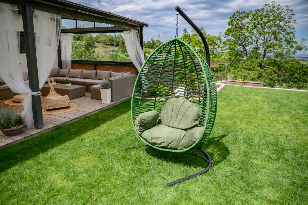 Zelené závěsné křeslo NARS